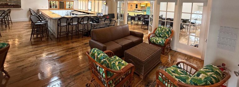 key west cooking show bar and seating area